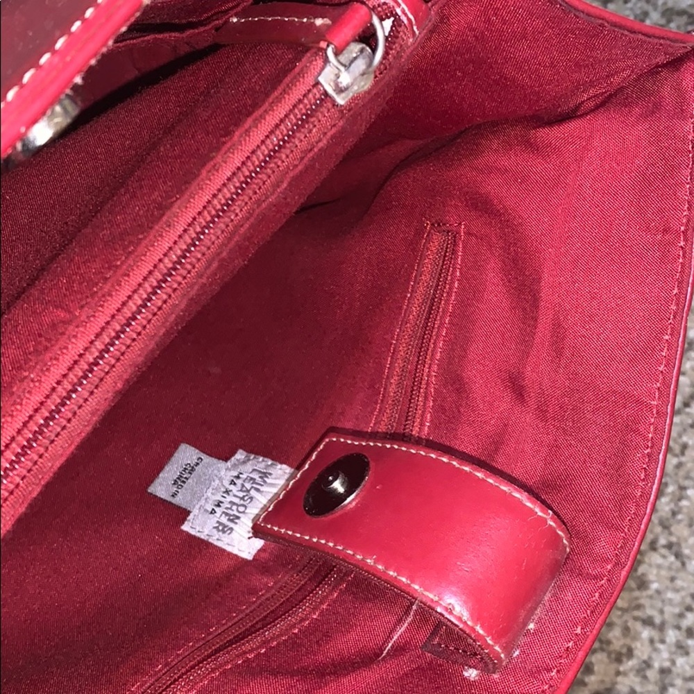 Wilson’s Leather Maxima purse
